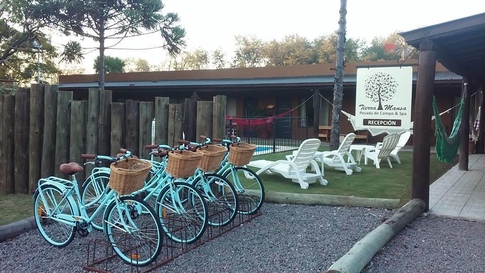 Отель Tierra Mansa - Posada De Campo & Spa - Piscina Climatizada Маркос-Пас Экстерьер фото